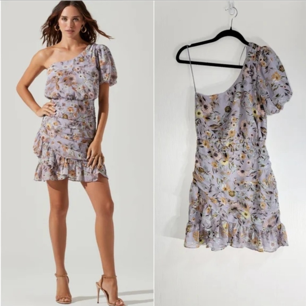 ASTR the Label One Shoulder Lavender Floral Dress - Size S.